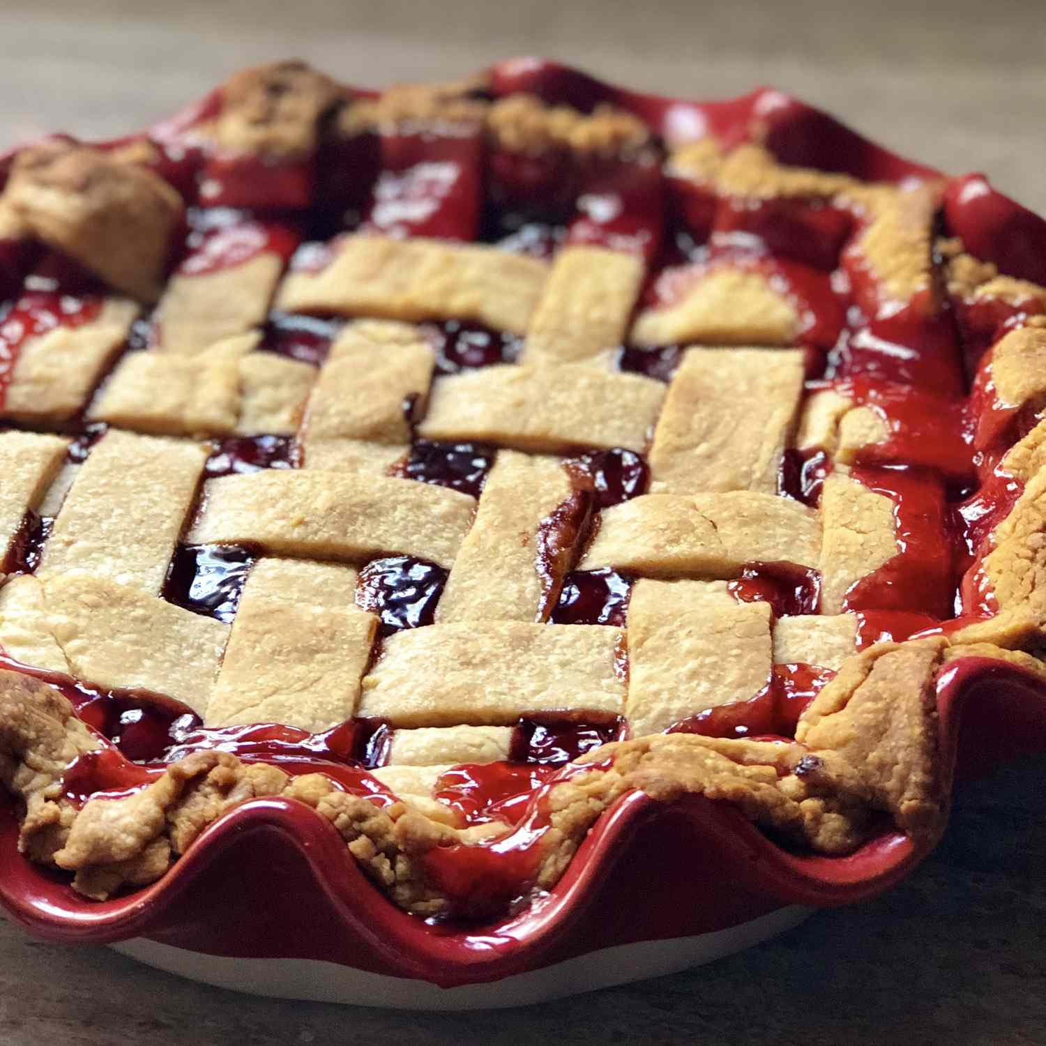 Sweeten Up Your Day with a Delicious Cherry Pie: A Recipe Guide for Cherry Pie dessert