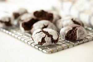 Decadent and Delicious: Chocolate Amaretti Cookies Recipe