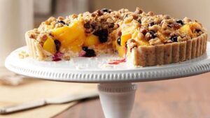 Peach and Blueberry Crumble Recipe: A Delicious Summer Dessert