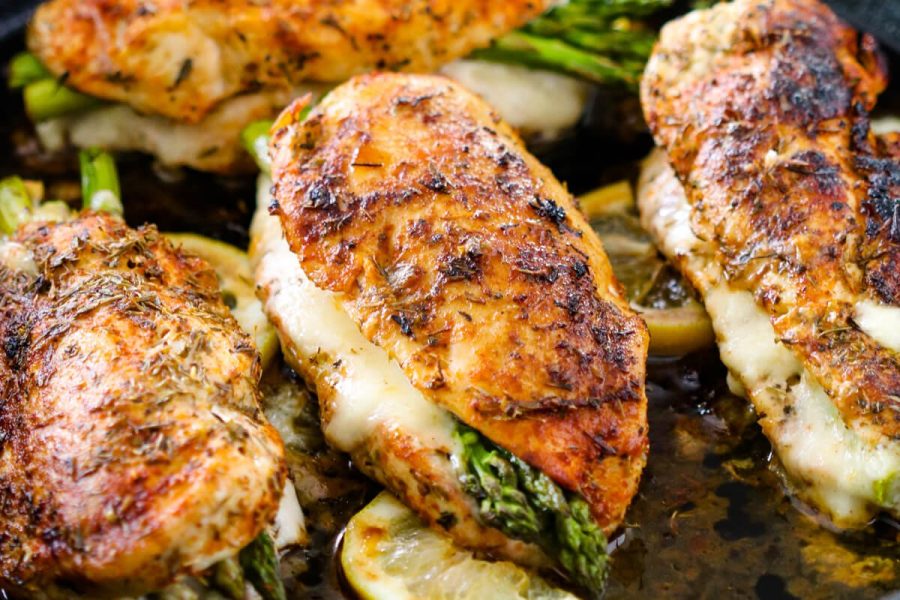 Asparagus and Cheese Stuffed Chicken: A Delicious and Healthy Recipe