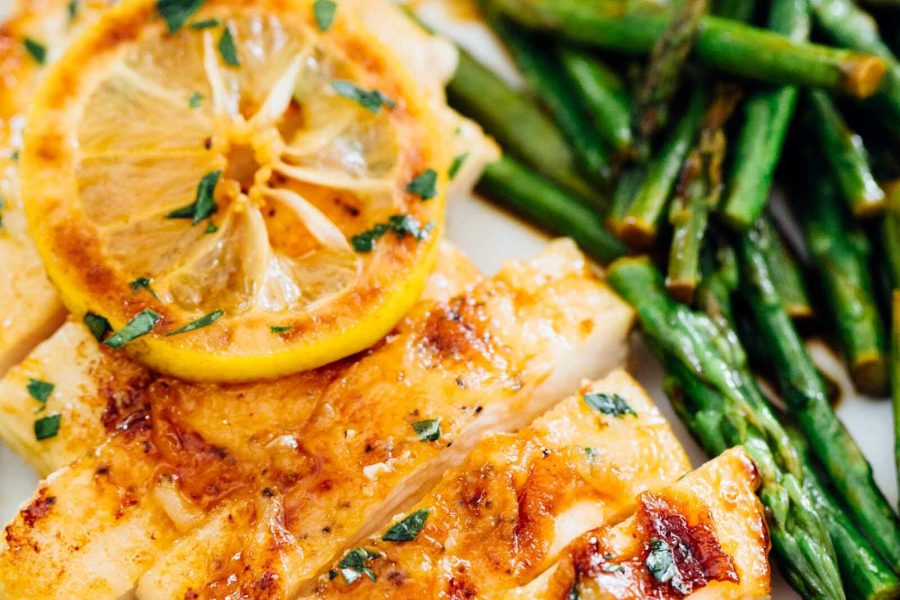 Asparagus and Honey Butter Lemon Chicken: A Delicious and Nutritious Recipe